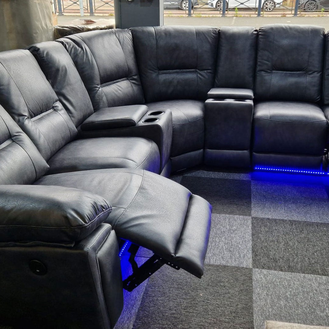 Sara Leather Suite