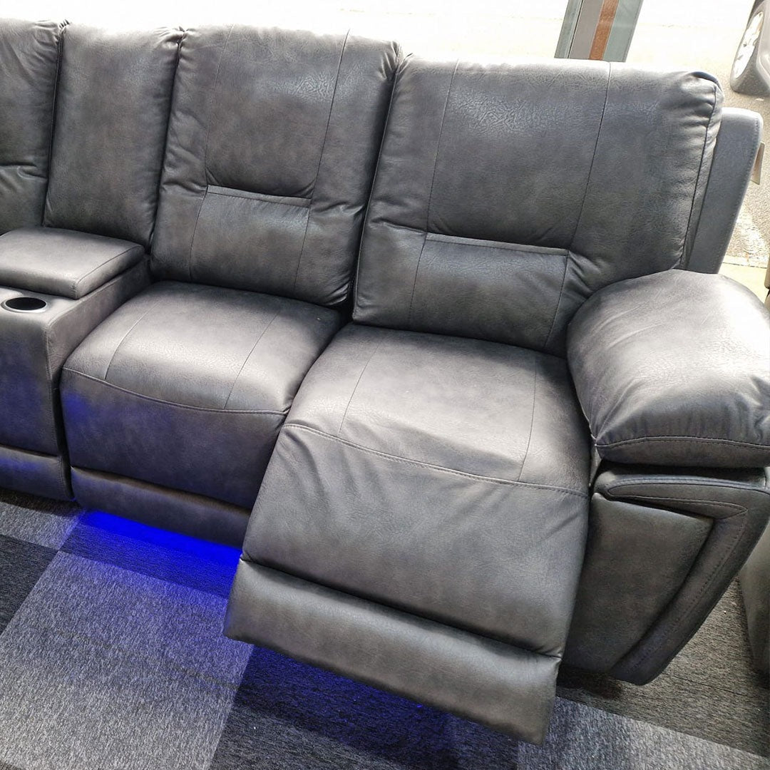 Sara Leather Suite